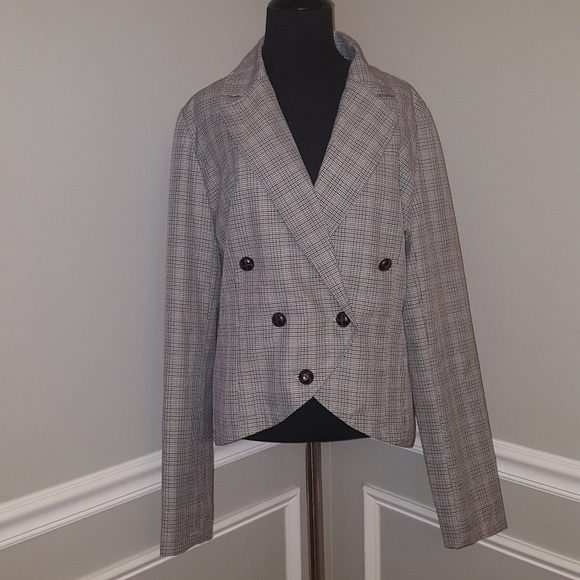 Stella Star Jackets & Blazers - Stella Star Gray Plaid Elbow Patch Blazer